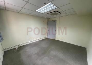 尖沙咀俊僑商業中心                                                 Charmhill Centre                                             Tsim Sha Tsui