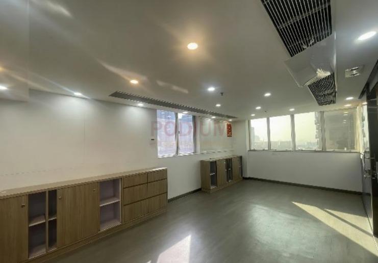 Charmhill Centre                                             Tsim Sha Tsui - Office Interior 1.JPG                                                                               