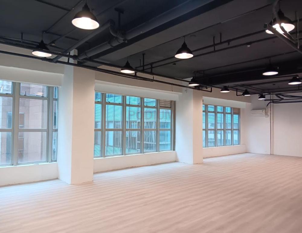 中環利東大廈                                                     Li Dong Building                                             Central