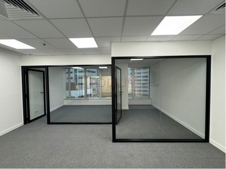 灣仔華懋莊士敦廣場                                               Chinachem Johnston Plaza                                     Wan Chai