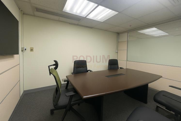 上環華懋廣場II期                                                 Two Chinachem Plaza                                          Sheung Wan