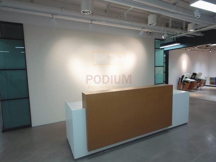 荃灣中染大廈 CDW Building                                                 Tsuen Wan